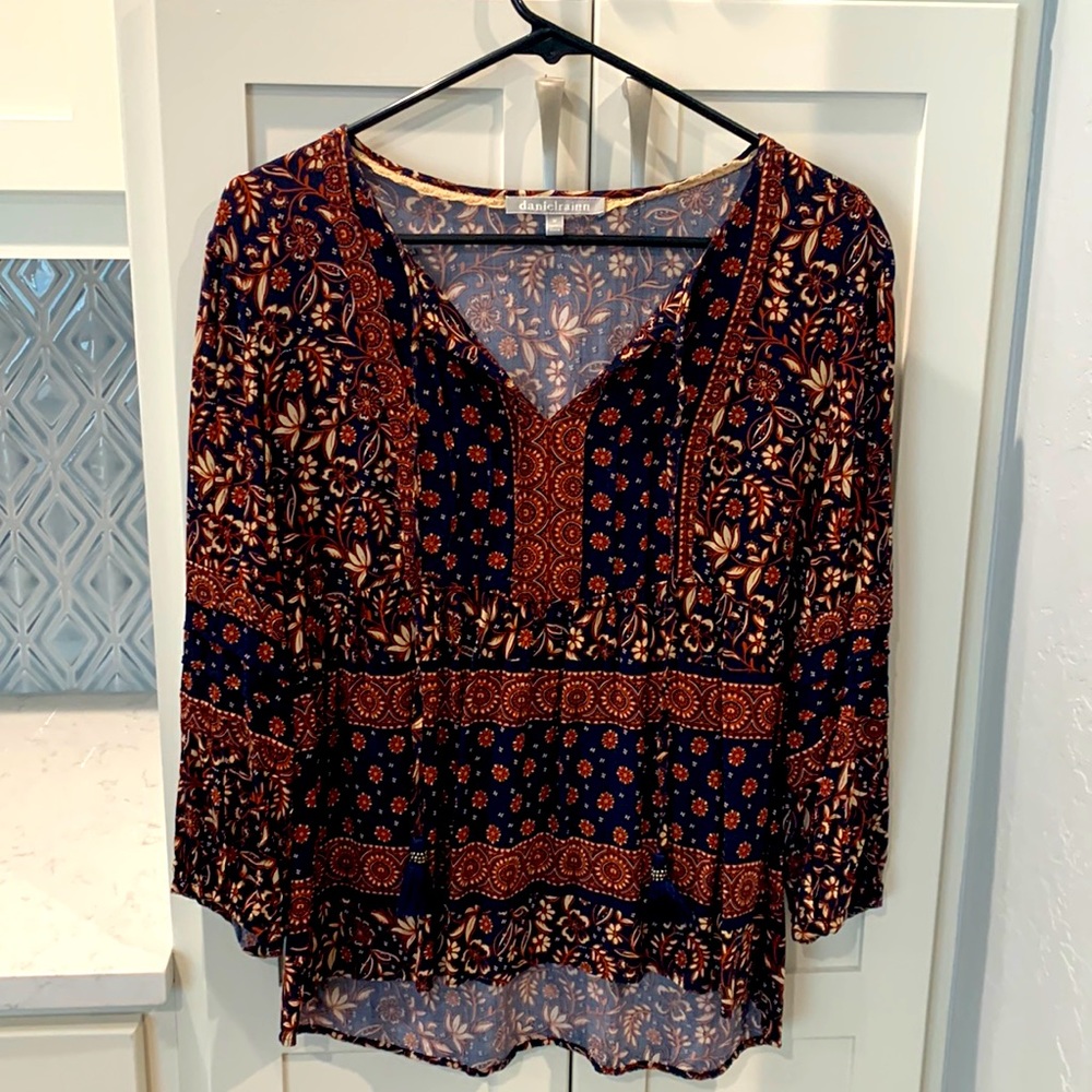 Daniel rainn size medium 3/4 length sleeve blouse